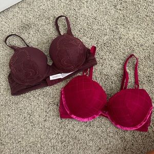 Set of 2 Women’s Auden Bras